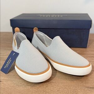 TOMMY BAHAMA Women’s Gray Sailor Knit Slip-On Shoes, NWT